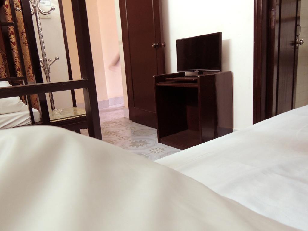 Halong Happy Hostel (Adults Only) Ha Long Eksteriør billede